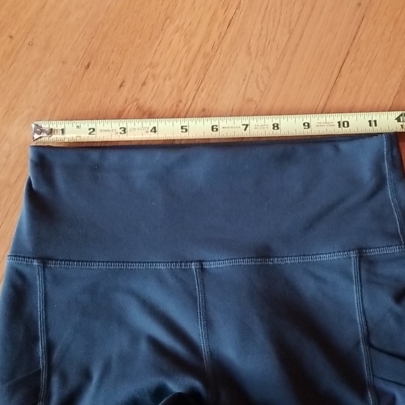 Fabletics Powerhold Leggings - Picture 6 of 11